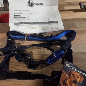 2 Hounds Design Freedom No Pull Dog Harness, Adjustable Harness and Leash Set